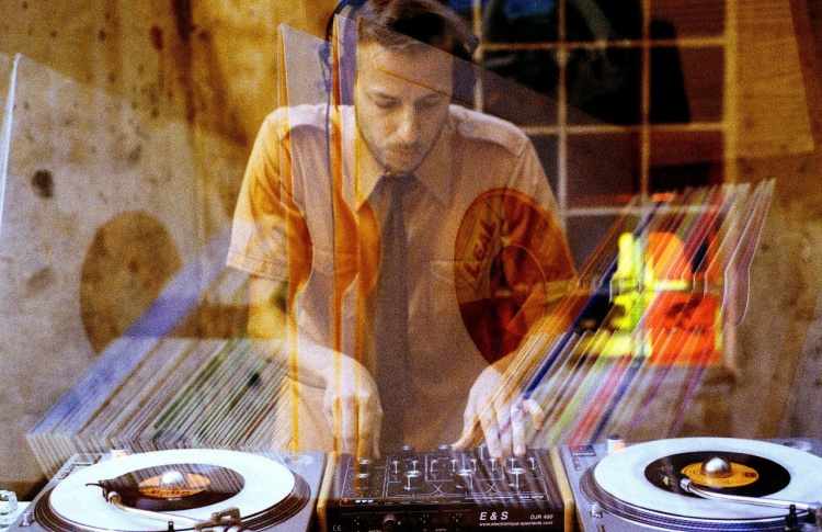 DJ Fredrik Lavik
