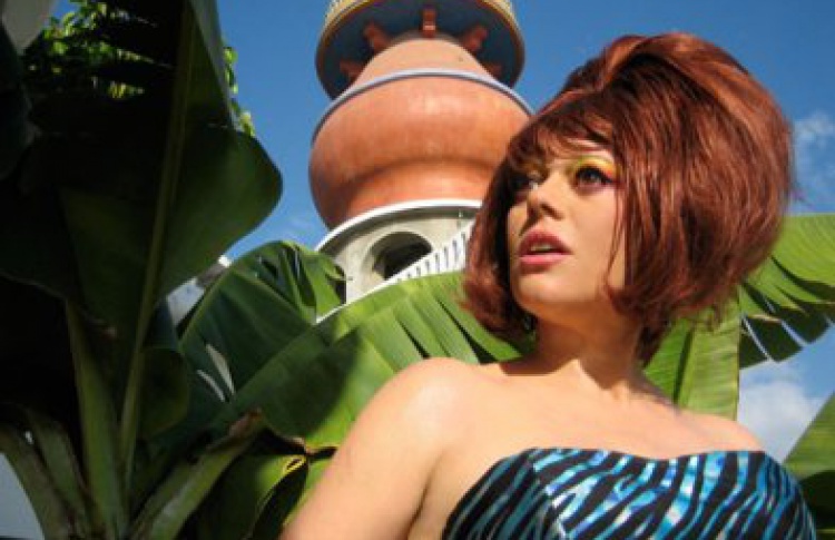 Gaudi People 3. Women at Work 3: DJs Lady Miss Kier (США)