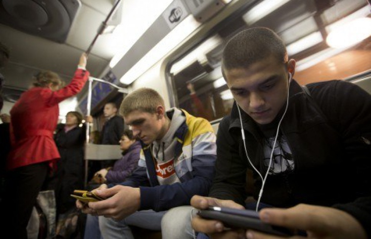 На Кольцевой ветке ввели обязательную регистрацию в wi-fi