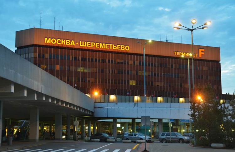 На подъездах к Шереметьево появятся стоянки с онлайн-расписанием