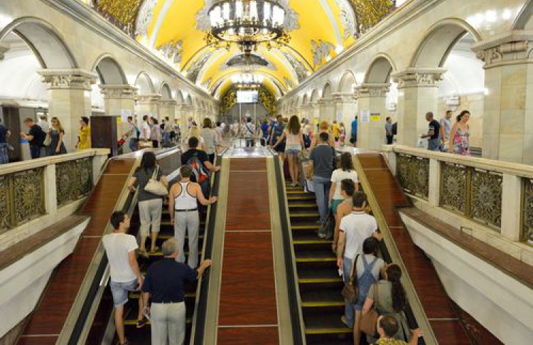 Радио в метро меняет репертуар