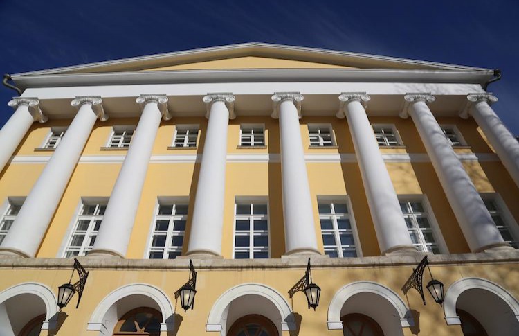 Реконструкцию Гнесинки закончат в апреле