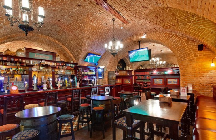 Tap & Barrel Pub