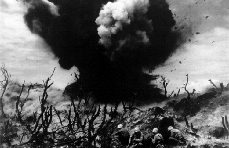 Размышляя о фотографиях времен Второй мировой войны