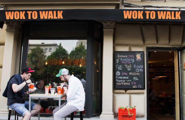 На Цветном бульваре открылась вторая лапшичная Wok to Walk