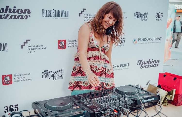 Все идем на Hippie Ball!