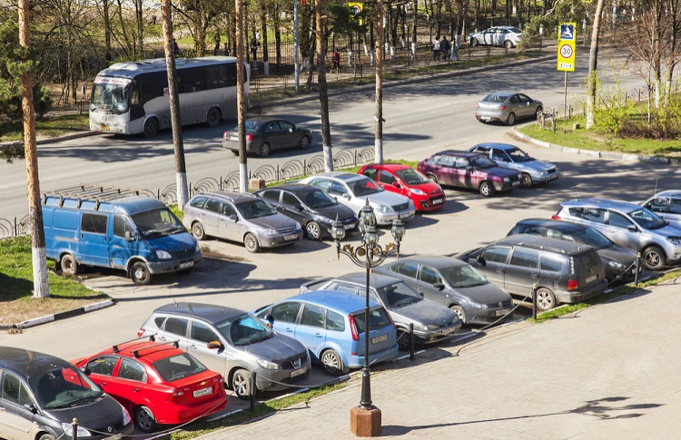 Платная парковка появится в Жулебино, Марьино и Люблино