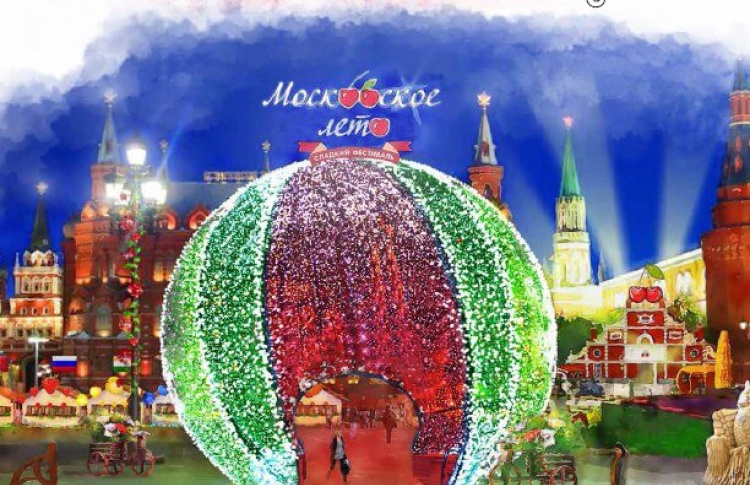 На Манежной площади установят 11-метровый арбуз