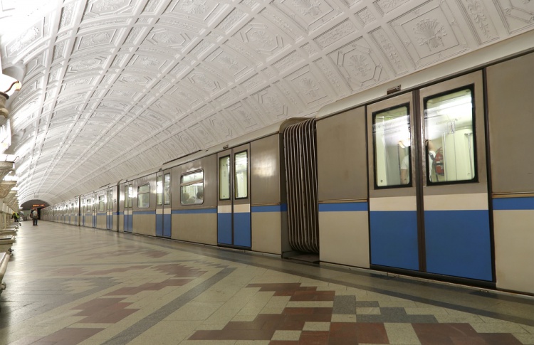 В вагонах метро появятся скрытые камеры