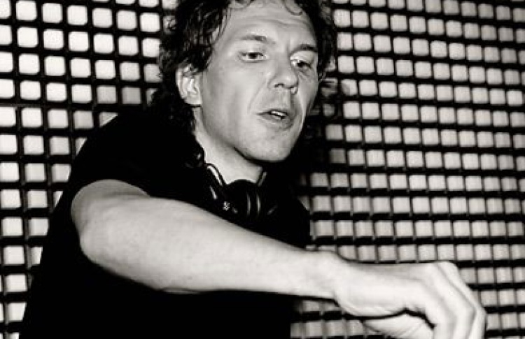Мнение: Володя Трапезников (DJ Volodya)
