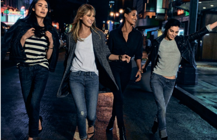 В субботу у магазина Levi's будут бесплатно работать стилист, визажист и фотограф