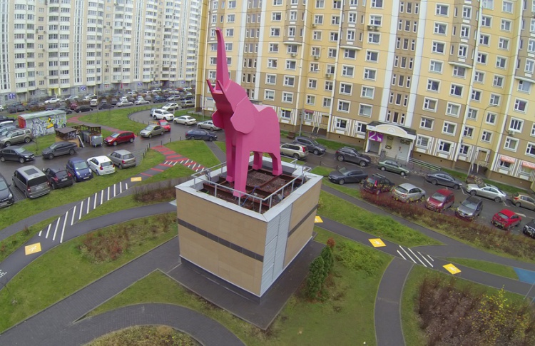 В Москве благоустроили все дворы