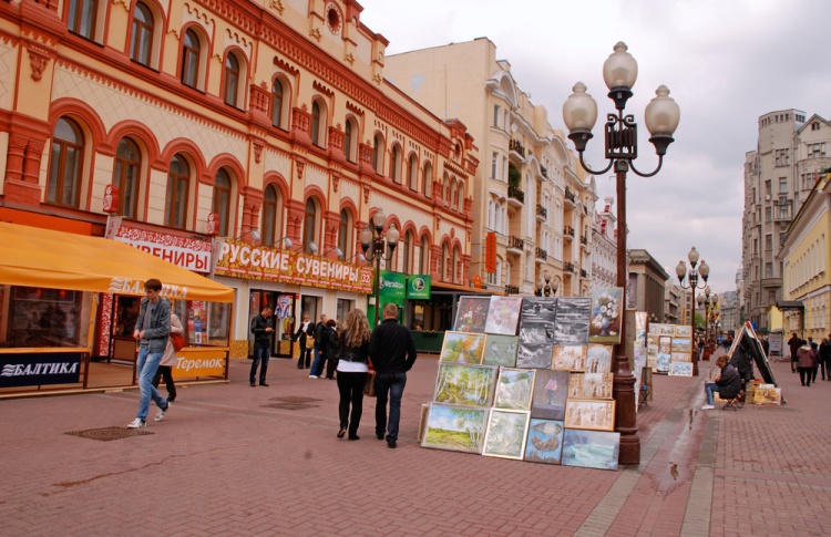 На Арбате появятся объемные лазерные фигуры