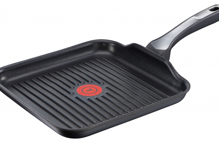 Посуда Tefal Expertise: новое поколение титанового покрытия прослужит до 3-х раз дольше