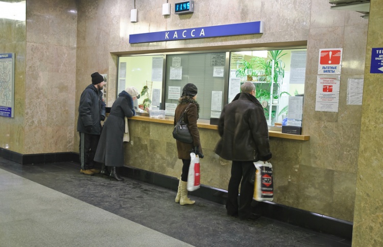 Разговоры всех кассиров метро с пассажирами станут записывать