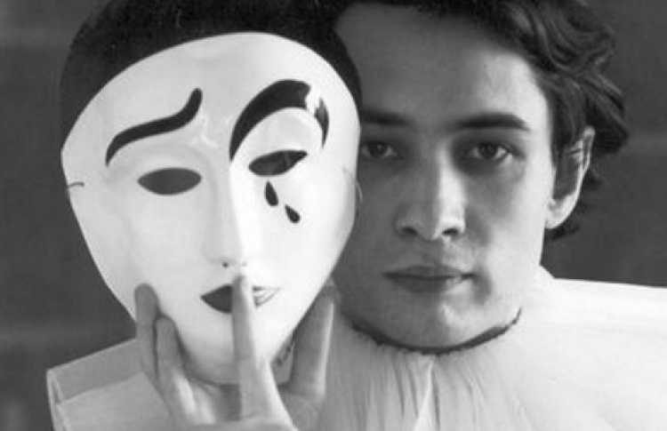 Спектакль «Александр Вертинский. Желтое танго»