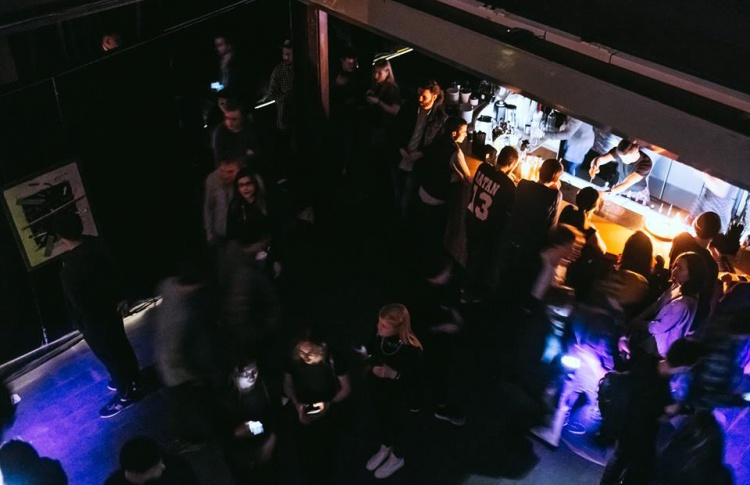 Market Bar