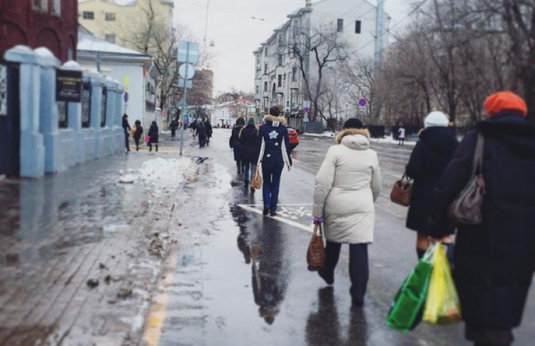 Мэрия просит москвичей не выходить на улицы