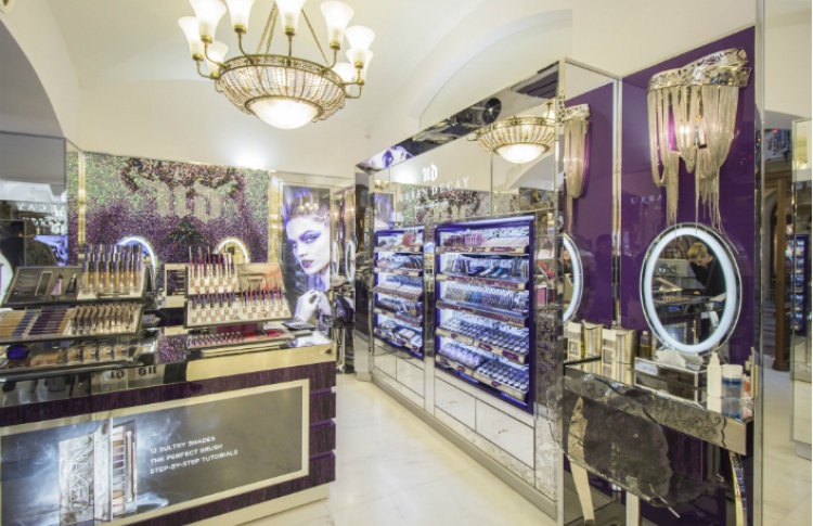 Открывается первый в России бутик Urban Decay