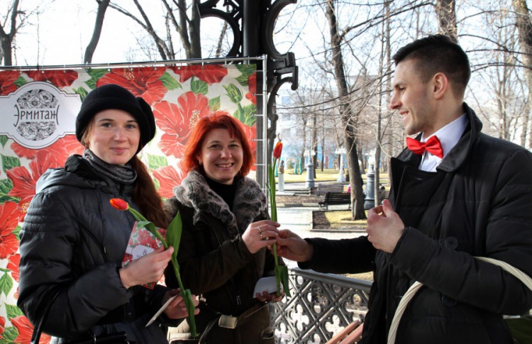 8 марта в саду «Эрмитаж»