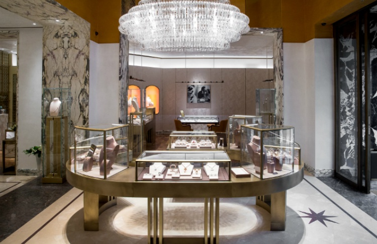 Открылся флагманский магазин Bvlgari