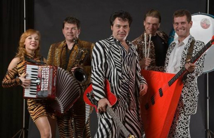 Red Elvises в клубе Volta