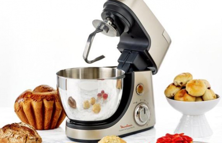 Кухонная машина Moulinex QA601: Ни дня без восхитительной выпечки!