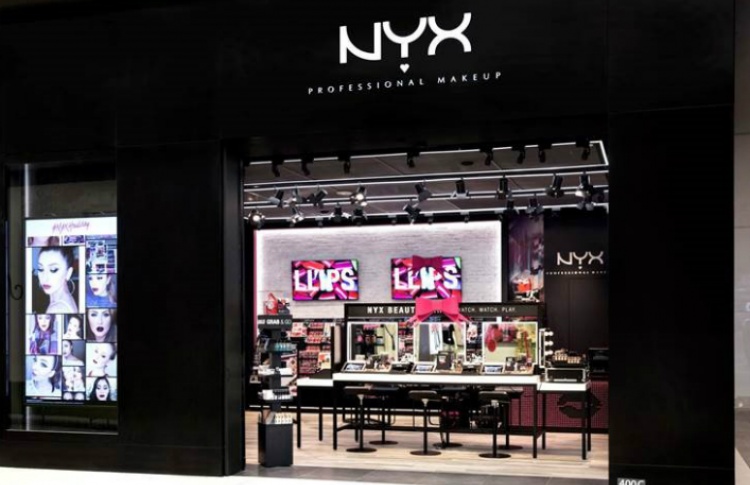 Открывается флагманский магазин NYX