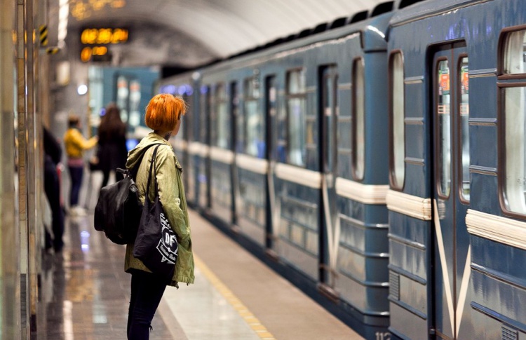 По субботам поезда метро будут ходить чаще