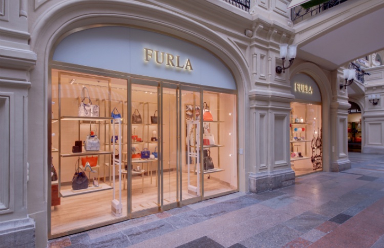 В ГУМе заработал флагманский бутик Furla