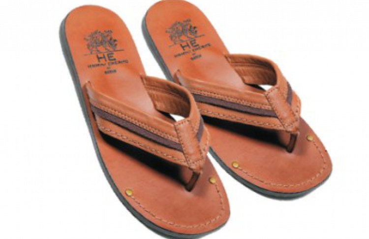 HE by Mango