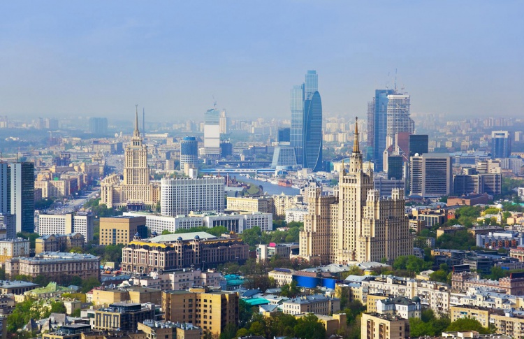 Москва упала на 17 позиций в рейтинге самых дорогих городов для иностранцев