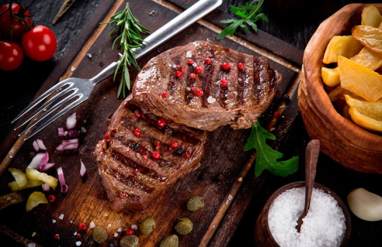 Вкуснейшие блюда на угольных брикетах ГлавЖар, можно попробовать в рамках гастрокэмпа