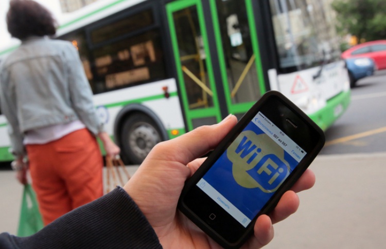 В этом году во всем наземном транспорте Москвы будет бесплатный wi-fi