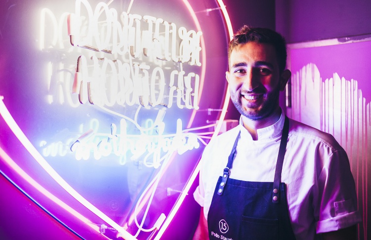 Кухню 15 Kitchen+Bar возглавил Педро Стаурино Баргеро