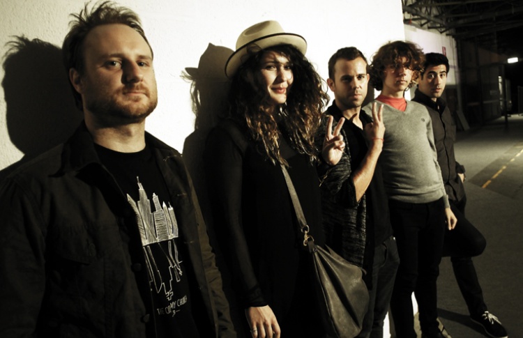 M83