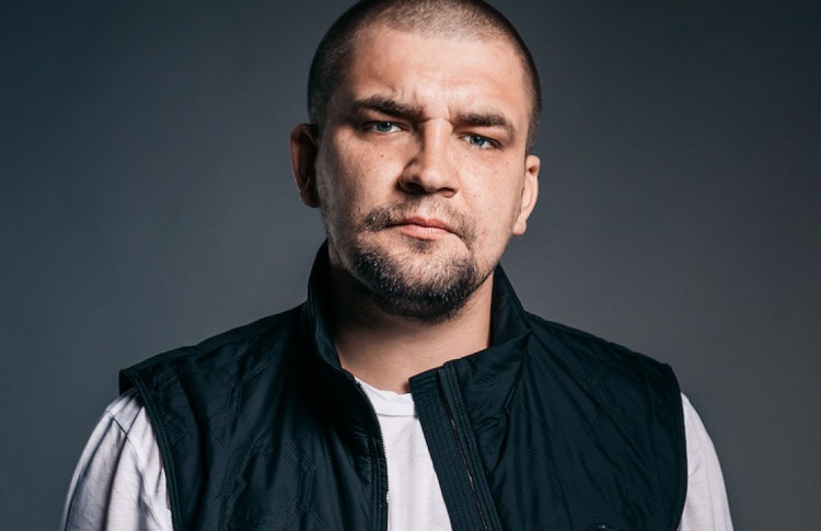 Баста оказался самым успешным русским исполнителем года в iTunes