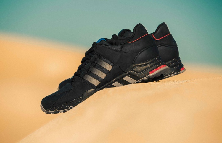 В Москву привезут 18 пар лимитированных кроссовок adidas