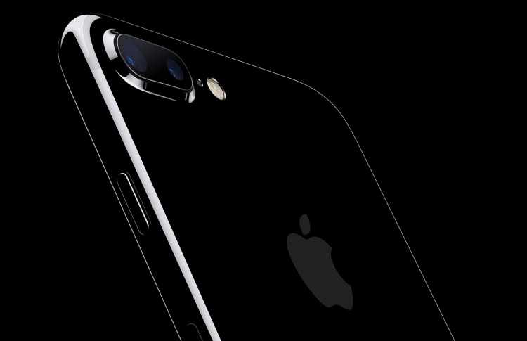 Apple снизила цены на свои устройства в России