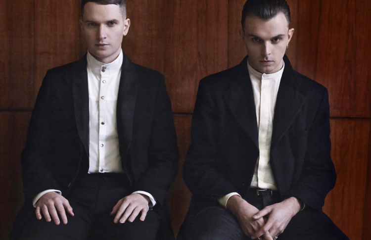Hurts выступят в Москве с новым альбомом «Desire»
