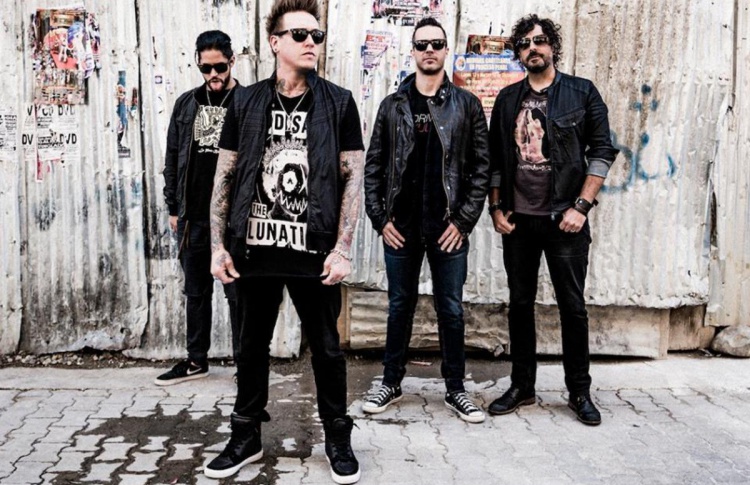 Концерт Papa Roach