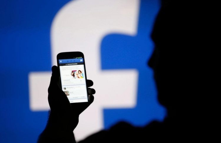 Искусственный интеллект Facebook создал собственный язык