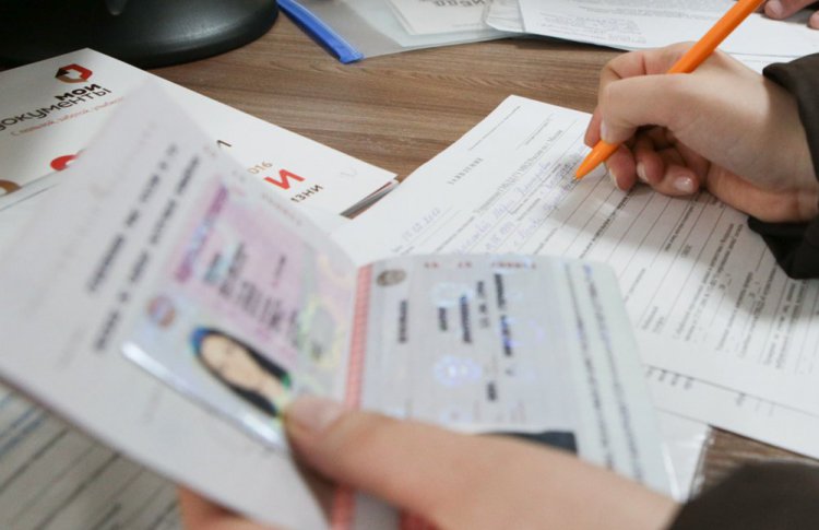 Правительство РФ предложило сократить срок оформления загранпаспорта