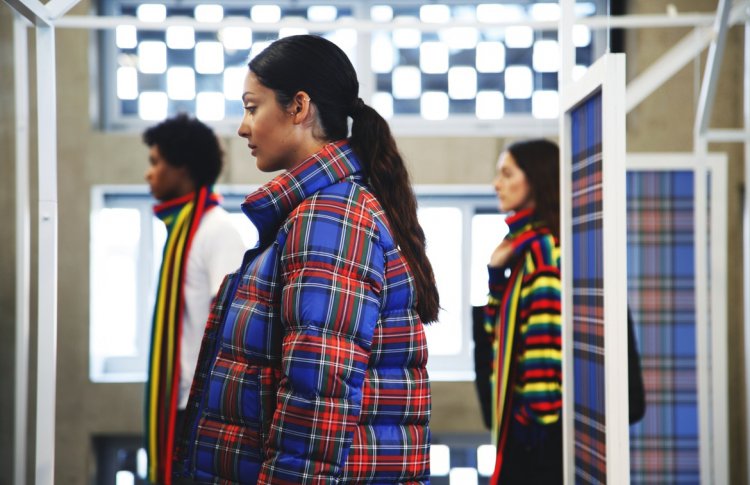 Uniqlo выпустит вторую коллаборацию с J.W.Anderson