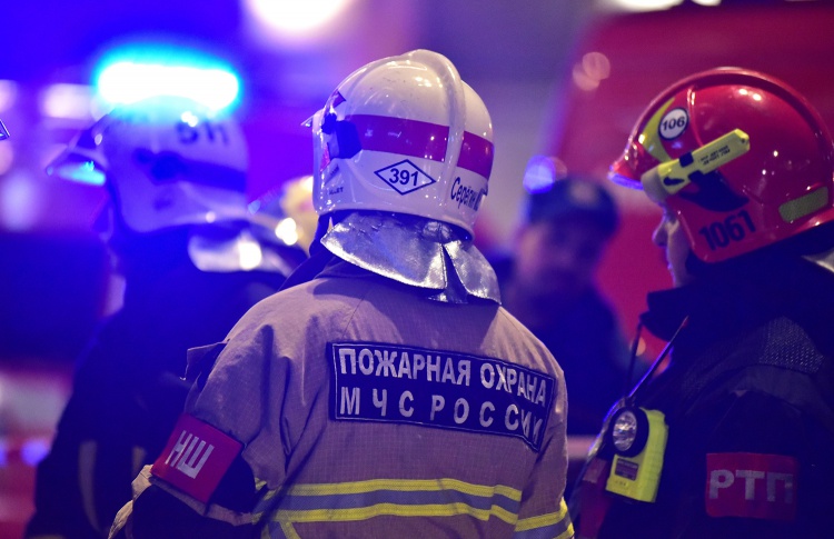 Клуб «16 тонн» эвакуировали из-за пожара