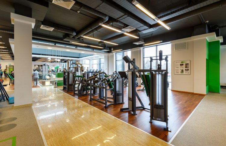 X-Fit Столешников: фитнес-мансарда в центре Москвы