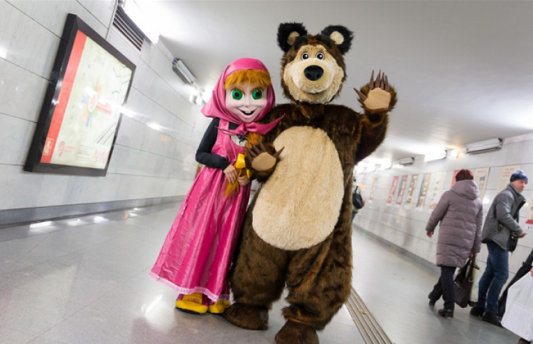 В московском метро открылся бесплатный каток