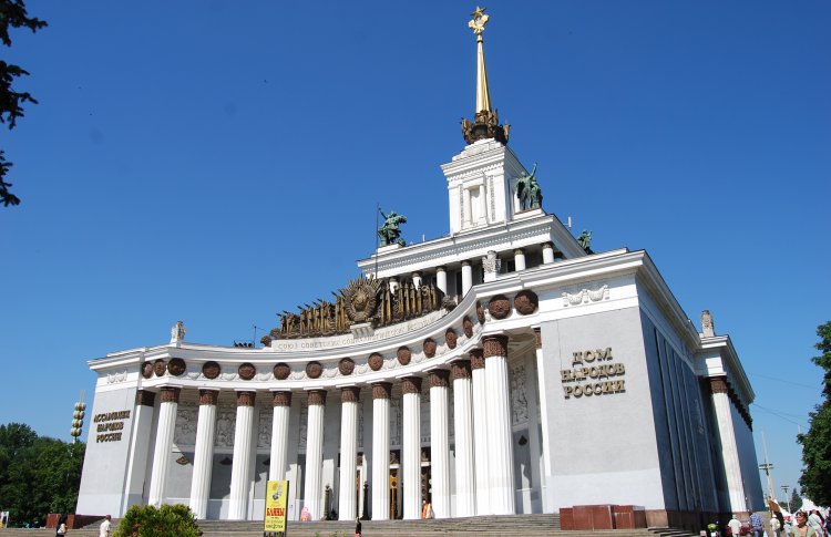 Доступ на центральную аллею ВДНХ ограничат до начала лета