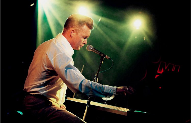 Даниил Крамер и Денис Мажуков: «Jazz-n-roll» на воде