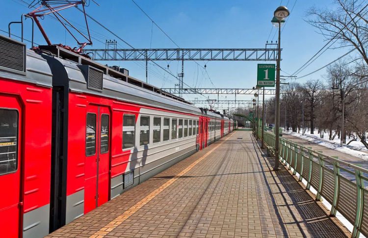 Стоимость проезда в электричках вырастет до 36 рублей